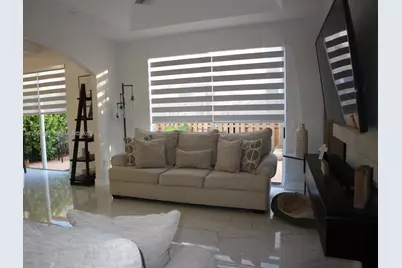 8330 NW 143rd Ter, Miami Lakes, FL 33016 - Photo 29
