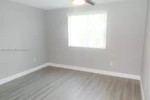 1281 SW 46th Ave, Pompano Beach, FL 33069 - Photo 7