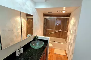 1980 S Ocean Dr, Hallandale Beach, FL 33009 - Photo 25