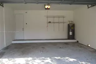 8803 SW 206th Ln, Cutler Bay, FL 33189 - Photo 19