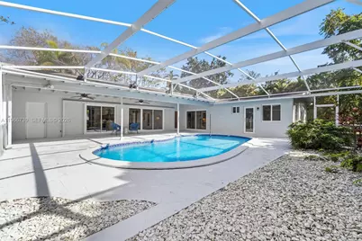 8260 SW 133 St, Pinecrest, FL 33156 - Photo 21