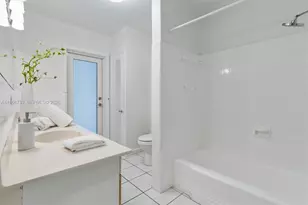 8260 SW 133 St, Pinecrest, FL 33156 - Photo 17