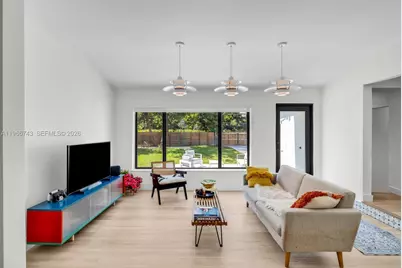 126 NW 107th St, Miami Shores, FL 33168 - Photo 11