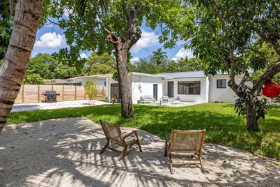 126 NW 107th St, Miami Shores, FL 33168 - Photo 27