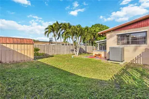 11753 SW 197th St, Miami, FL 33177 - Photo 5