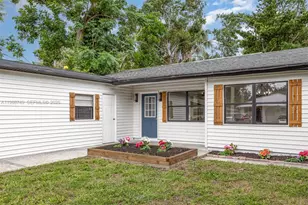 2916 Hawthorne St, Sarasota, FL 34239 - Photo 7