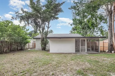 2916 Hawthorne St, Sarasota, FL 34239 - Photo 29