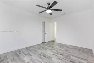 2916 Hawthorne St, Sarasota, FL 34239 - Photo 19