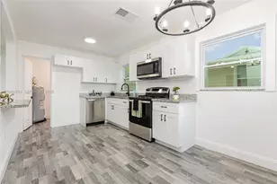 2916 Hawthorne St, Sarasota, FL 34239 - Photo 15