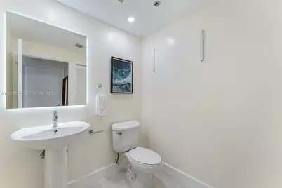 601 NE 36th St #1703, Miami, FL 33137 - Photo 15