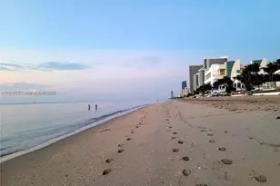 3505 S Ocean Dr, Hollywood, FL 33019 - Photo 25