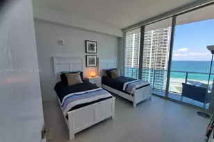 17550 Collins Ave, Sunny Isles Beach, FL 33160 - Photo 9