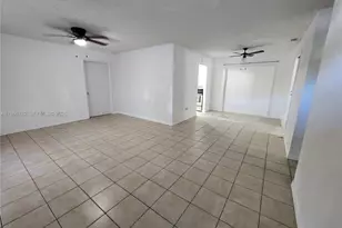 16311 SW 102nd Pl, Miami, FL 33157 - Photo 7