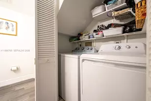 3812 SE Jefferson St, Stuart, FL 34997 - Photo 7