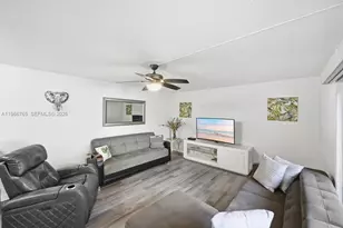 3812 SE Jefferson St, Stuart, FL 34997 - Photo 11