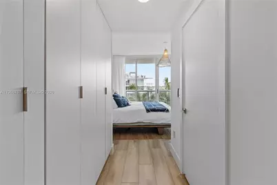 10 Venetian Way #501, Miami Beach, FL 33139 - Photo 7