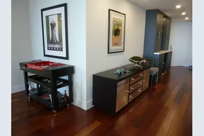 400 Alton Rd #905, Miami Beach, FL 33139 - Photo 13