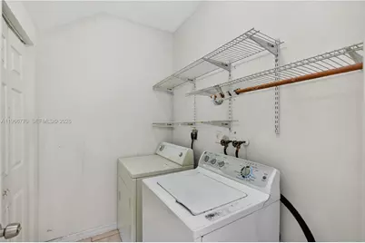 761 SE 2nd St, Homestead, FL 33030 - Photo 9