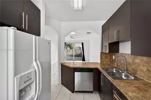 761 SE 2nd St, Homestead, FL 33030 - Photo 7