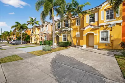 761 SE 2nd St, Homestead, FL 33030 - Photo 3