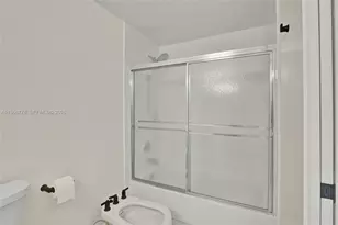 1834 Brickell Ave, Miami, FL 33129 - Photo 15