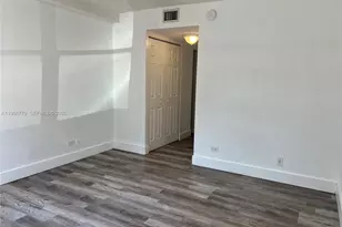 3690 Inverrary Dr, Lauderhill, FL 33319 - Photo 21