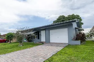 5715 NW 85th Ave, Tamarac, FL 33321 - Photo 9