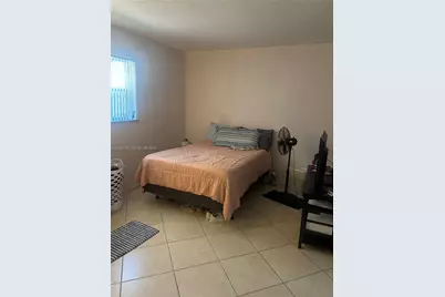 5715 NW 85th Ave, Tamarac, FL 33321 - Photo 9