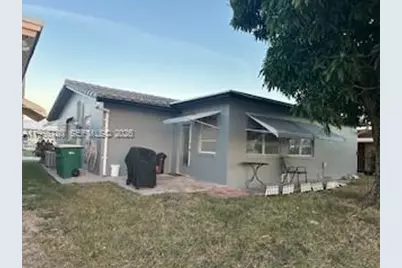 5715 NW 85th Ave, Tamarac, FL 33321 - Photo 7
