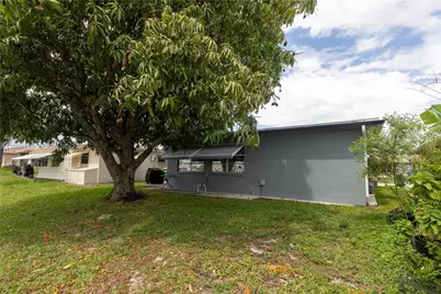 5715 NW 85th Ave, Tamarac, FL 33321 - Photo 11