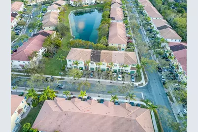 2128 NE 6th St, Homestead, FL 33033 - Photo 35