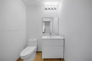 3030 NE 188th St, Aventura, FL 33180 - Photo 31