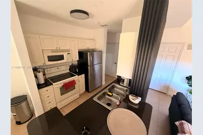 20930 SW 87th Ave #305, Cutler Bay, FL 33189 - Photo 5