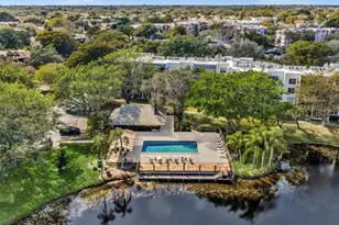 9340 Lagoon Pl, Davie, FL 33324 - Photo 35