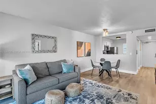 9340 Lagoon Pl, Davie, FL 33324 - Photo 17