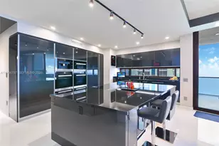 18555 Collins Ave, Sunny Isles Beach, FL 33160 - Photo 3