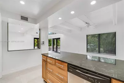 6500 SW 54th Ln, South Miami, FL 33155 - Photo 9