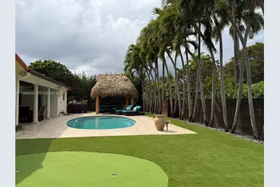 1201 Washington St, Hollywood, FL 33019 - Photo 5