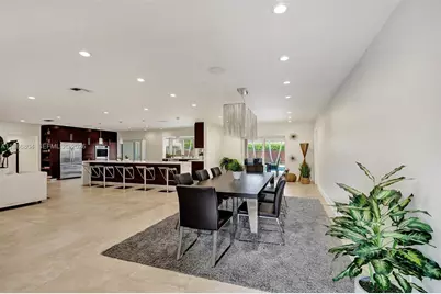 1201 Washington St, Hollywood, FL 33019 - Photo 11