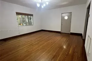 814 Michigan Ave, Miami Beach, FL 33139 - Photo 11