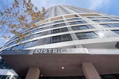 225 N Miami Ave #3307, Miami, FL 33128 - Photo 3