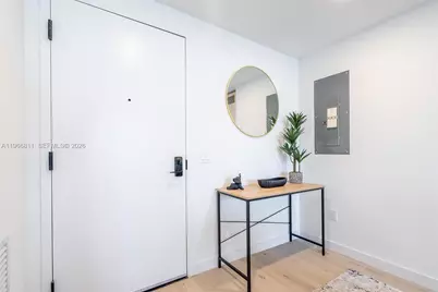 225 N Miami Ave #3307, Miami, FL 33128 - Photo 17