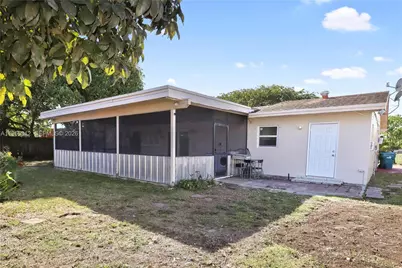 15264 SW 102nd Ct, Miami, FL 33157 - Photo 3