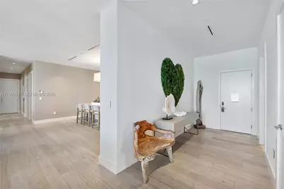 102 24th St #PH-1612, Miami Beach, FL 33139 - Photo 9