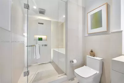 102 24th St #PH-1612, Miami Beach, FL 33139 - Photo 5