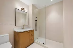 1425 Brickell Ave, Miami, FL 33131 - Photo 25