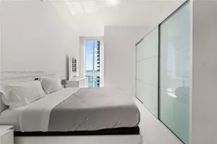 16001 Collins Ave, Sunny Isles Beach, FL 33160 - Photo 19