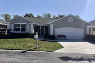 2562 SE 7th Ct, Homestead, FL 33033 - Photo 1