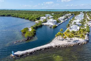 17 Poisonwood Rd, Key Largo, FL 33037 - Photo 55