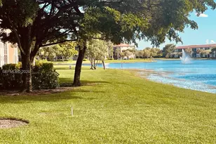 950 SW 138th Ave, Pembroke Pines, FL 33027 - Photo 41